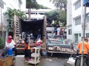 รถรับจ้างขนของ 28